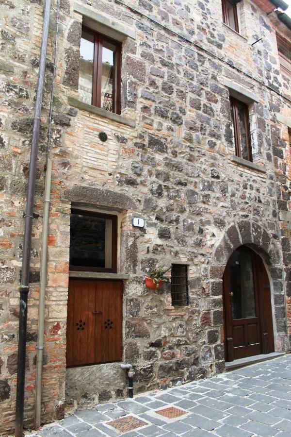 La Casa Del Calzolaio Hotel Radicofani Buitenkant foto